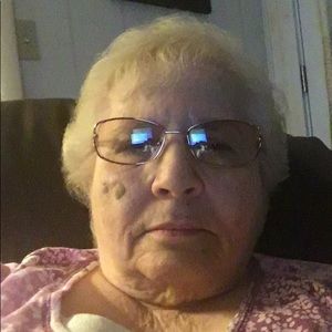 Meet your Posher, Alice g